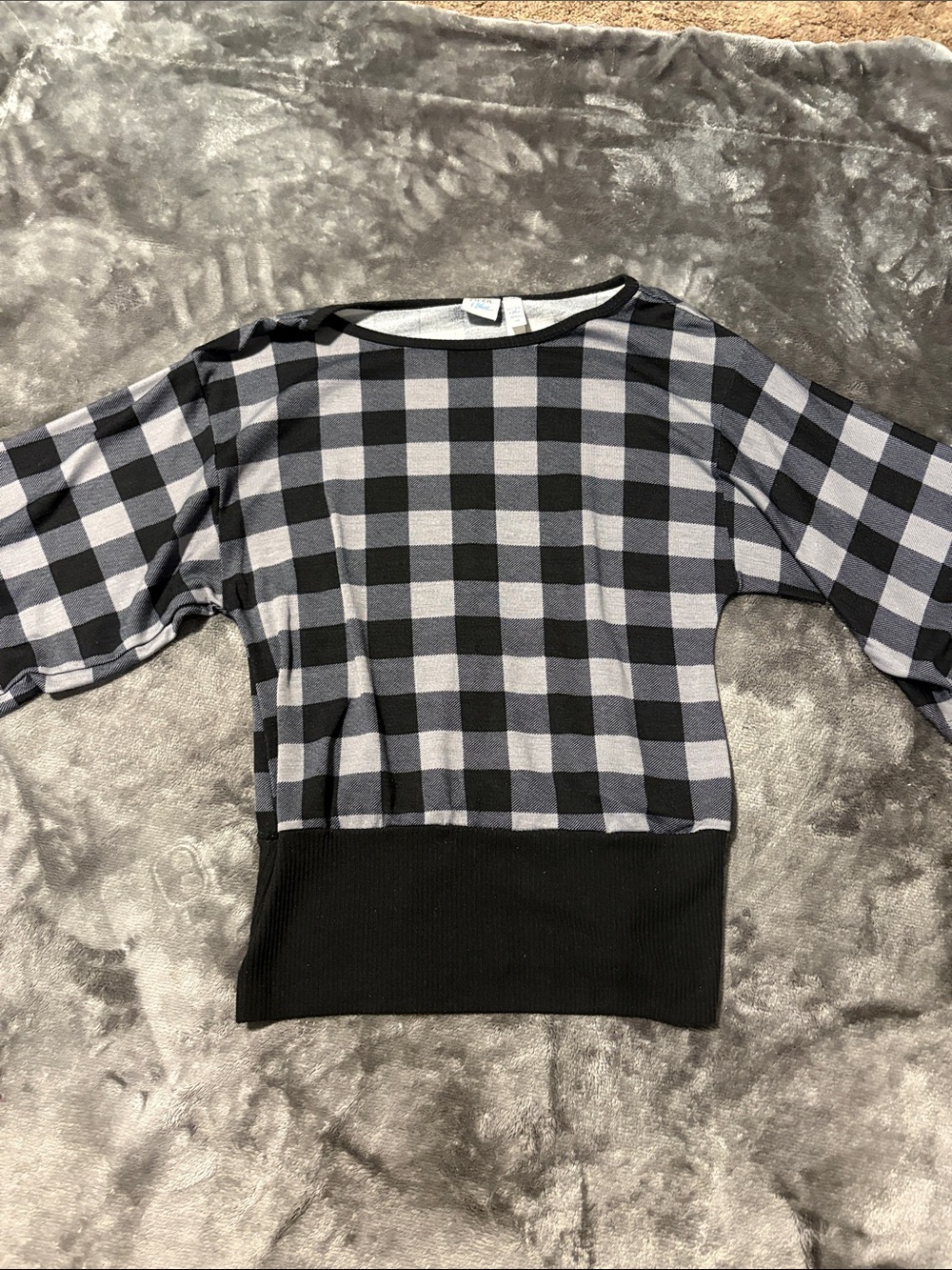 Piper & Blue Black and Gray Buffalo Plaid Pullover Sweater